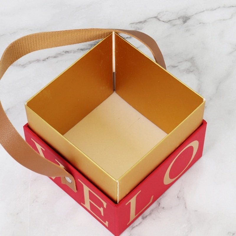 Camellia round wedding gift box – elegant floral shape for romantic gift presentation at weddings