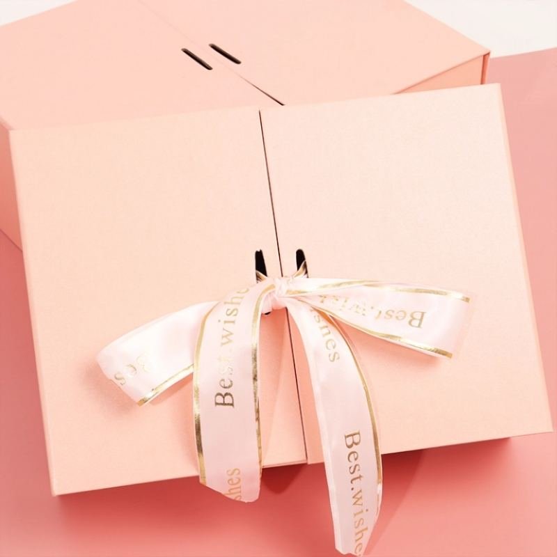 Double Door Valentine’s Day Gift Box – Custom Romantic Packaging Wholesale Double door gift box opened – black art paper interior, spacious