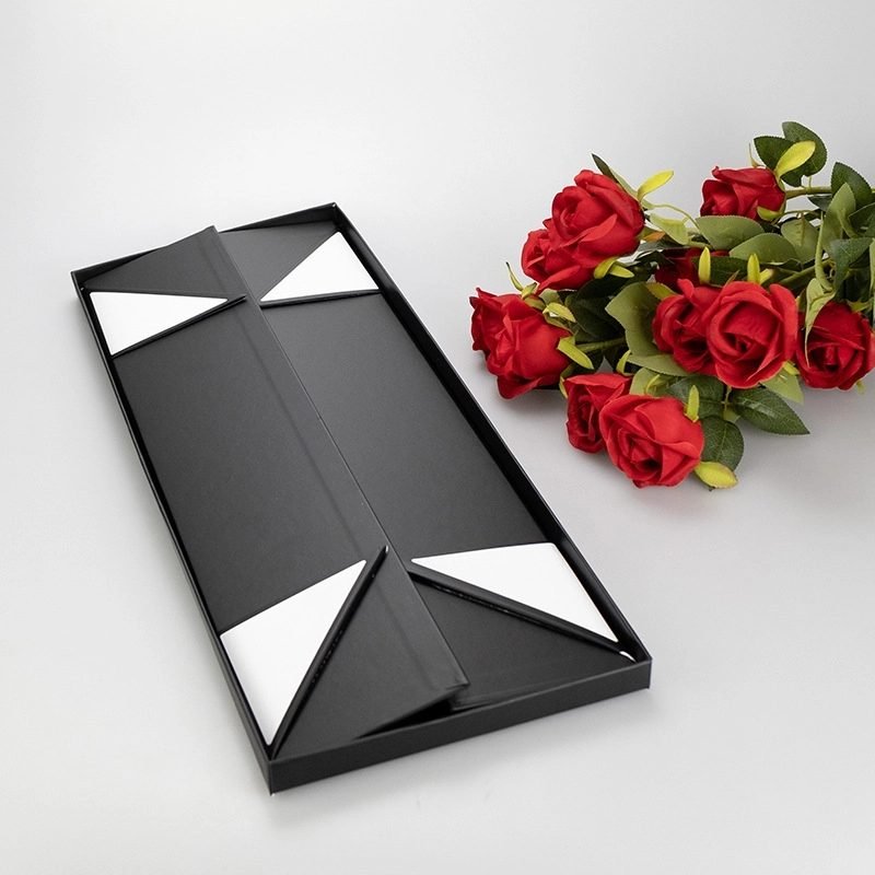 flower-shop-retail-gift-box-packaging-florist-display