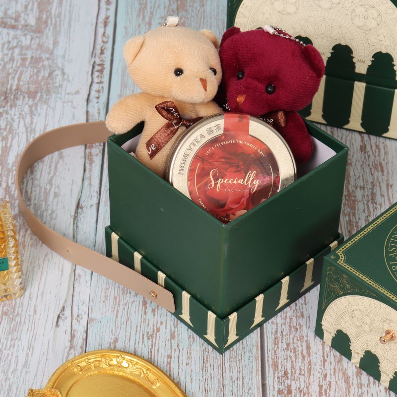 European Retro Green Wedding Gift Box – Embossed Printing Wholesale Manufacturer Green rigid gift box lid and base opened – 157g coated paper and 1200g gray board interior
