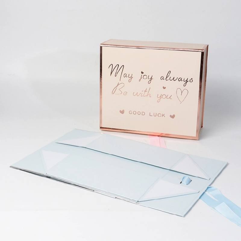 Magnetic foldable box opened – book design with built-in magnet, no glue needed