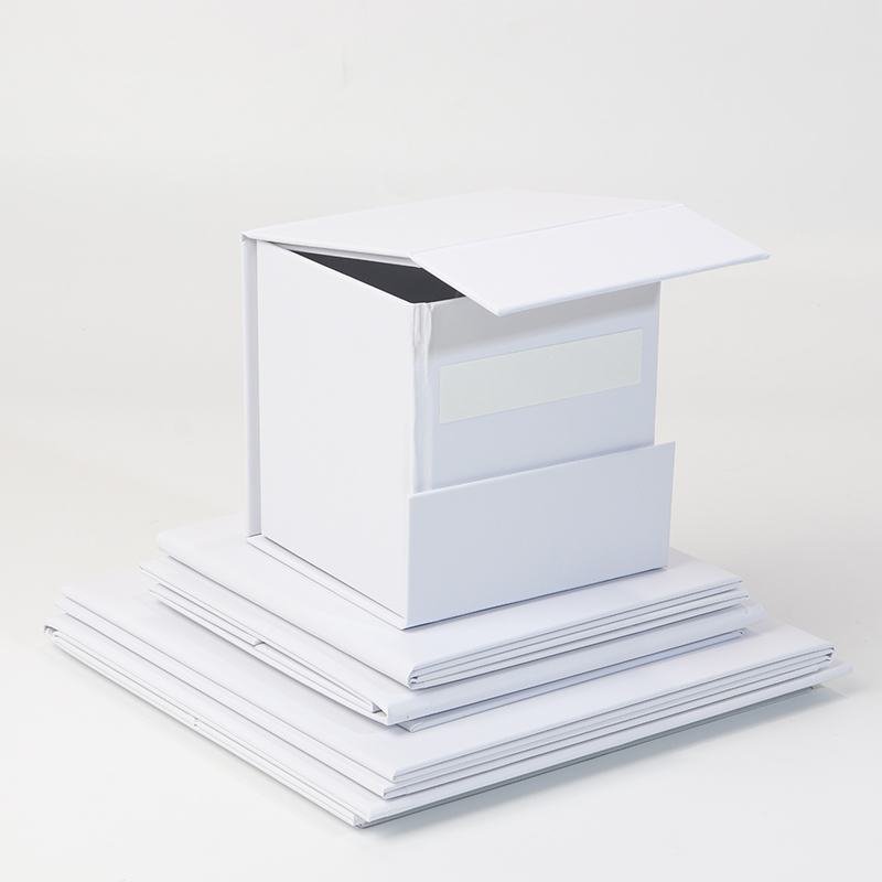 White cube foldable gift box closed – 5A square shape for minimalist eco friendly packaging
