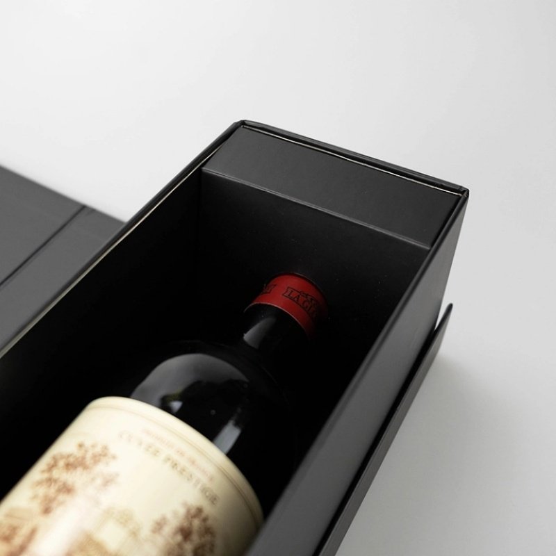 Foldable Magnetic Wine Box – Custom Luxury Cardboard Gift Packaging Wine bottle gift box – foldable magnetic packaging for premium wine presentation